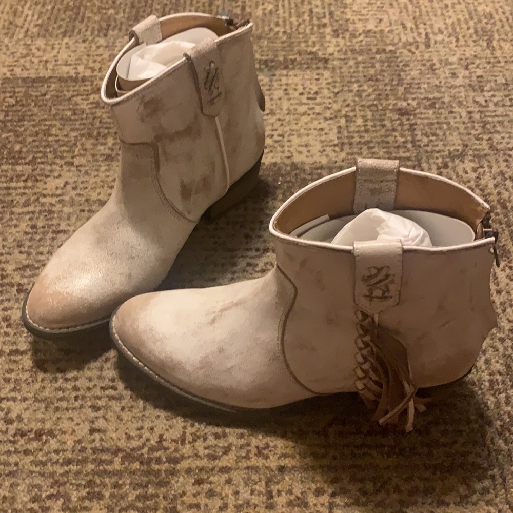 Leather Very volatile booties